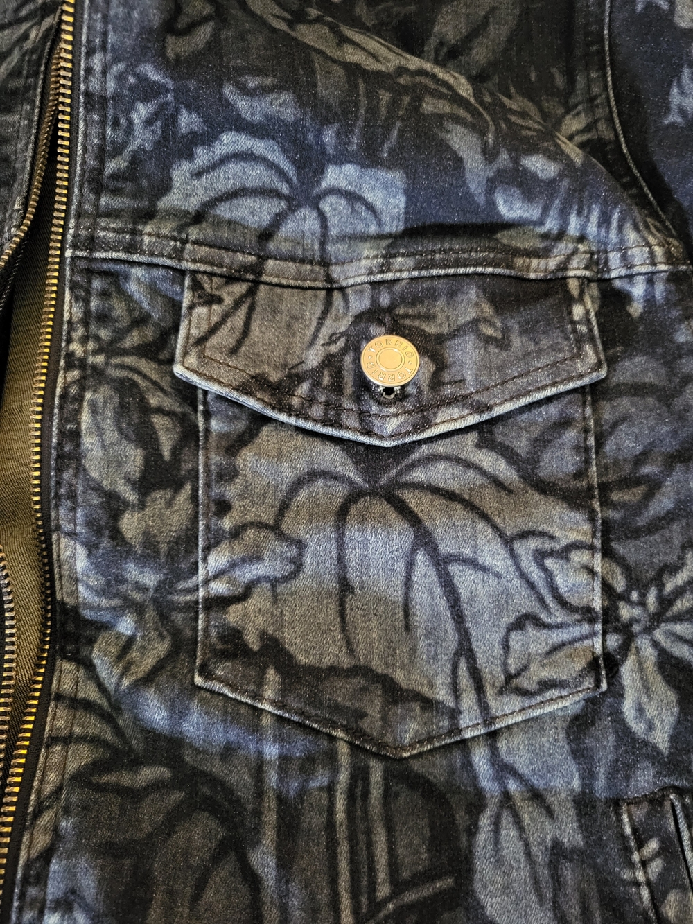 Nwot 2x torrid Navy Floral Zip-Front Shirt Jacket - Picture 5 of 5